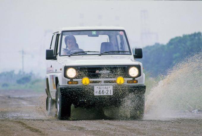 じつは復活車名だがそれでいいのか？　成功とは言いがたい初代ダイハツ・ロッキーとは