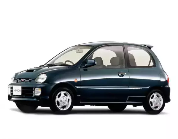 「まさに弾丸のような走り！　90年代に若者を熱狂させたABCトリオ以外の「バカっ速中古軽自動車」３選」の画像