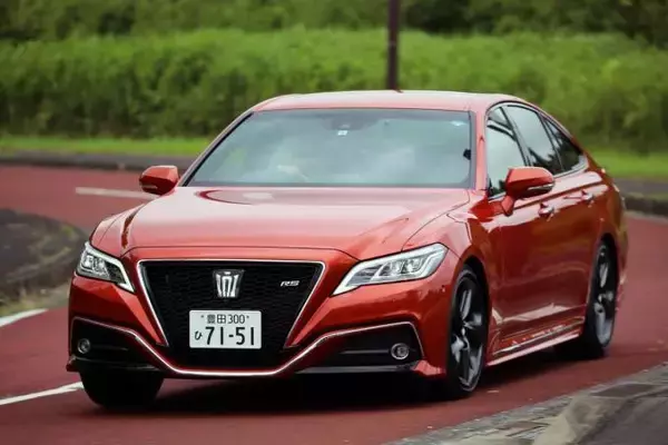 年齢と共にクルマを選ぶ基準も変化！　高齢者にピッタリの愛車の条件とは