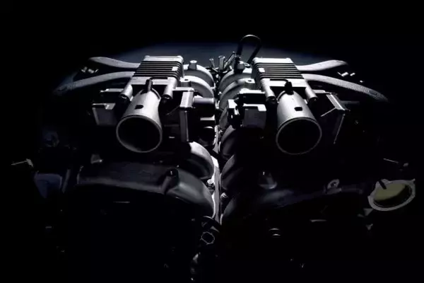 「乗れば人生感が変わる可能性大！　激安だから一か八かの冒険もありな中古車４選」の画像