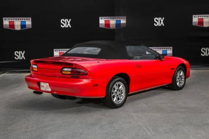 乗れば人生感が変わる可能性大！　激安だから一か八かの冒険もありな中古車４選