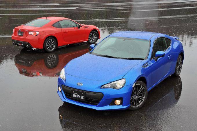 他社が採用しないのはメリットがないから？　それともマネできない？　唯一無二の個性派エンジンとその搭載車３選