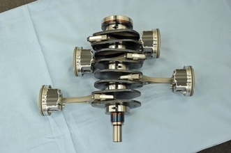 【スバルがこだわる水平対向エンジン！】そんなにいいならなぜ他メーカーは採用しないのか