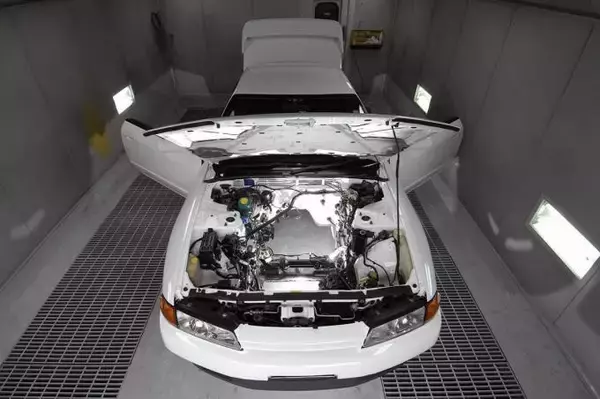 「【オイルにタイヤにブレーキパッド！】山のように出るクルマの消耗品の行方とは」の画像