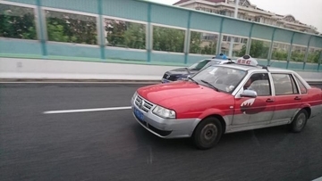 【タクシーで5割！　バスでは9割!!】バッテリーEVが圧倒的に優勢な中国で感じた日本の立ち後れ感