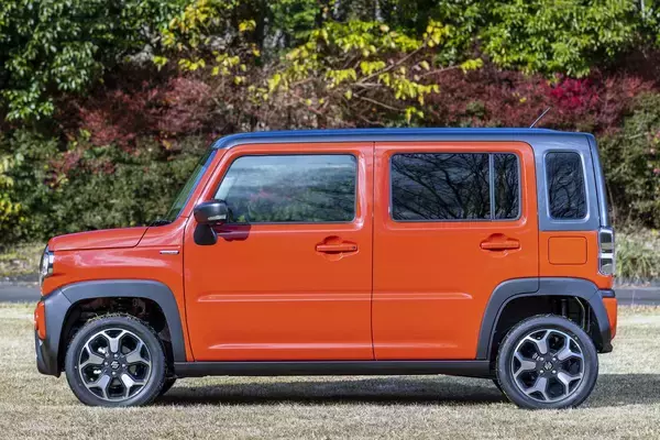 「スズキから新型ハスラーが登場！　パワートレインは「先代とは別物」といえるほど進化」の画像