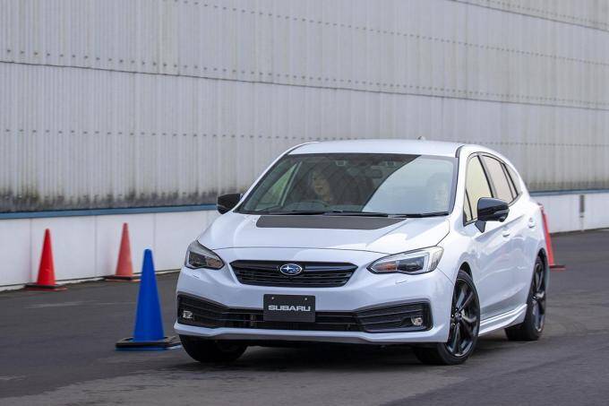 【試乗】走りの質感を高めたスバル・インプレッサ＆XV！　運転する愉しみをもっと体感できる熟成ぶりに納得