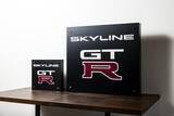 「自宅やガレージをGT-Rエンブレムが彩る！　日下エンジニアリングからファン必見のLEDディスプレイ発売」の画像3