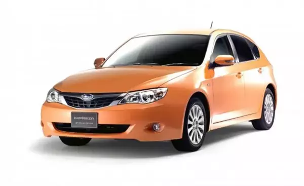 「【エルメスにコーチにポール・スミス！】激レアな世界のハイブランドとコラボしたクルマ５選とその中身」の画像