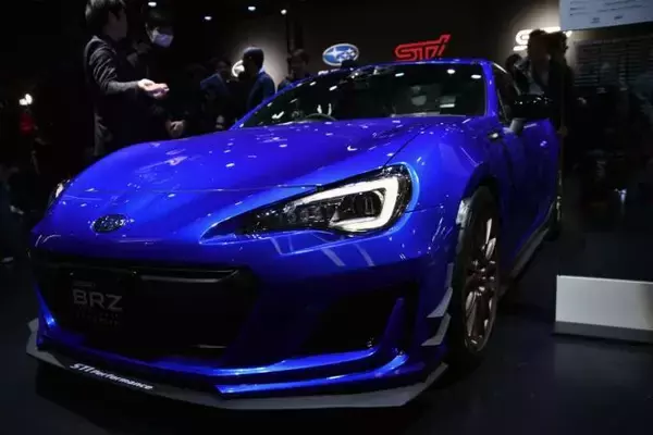 「その走りは超革新！　大注目の新型レヴォーグプロトタイプのSTI Sportモデルが初披露【東京オートサロン2020】」の画像
