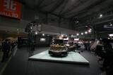 「MR化した新型コルベットが日本初見参！　人だかりができる人気っぷりのシボレーブース【東京オートサロン2020】」の画像1