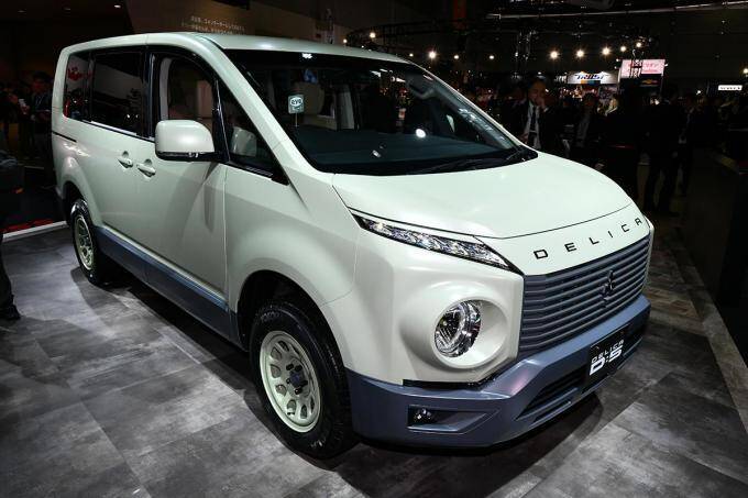 発売目前の新型eKスペースが初披露！　個性派SUVがズラリ揃った三菱自動車ブース【東京オートサロン2020】