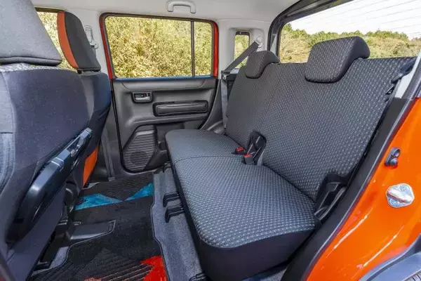 「キープコンセプトに見えてこだわり満載！　新型スズキ・ハスラーのデザイナーにインタビュー」の画像