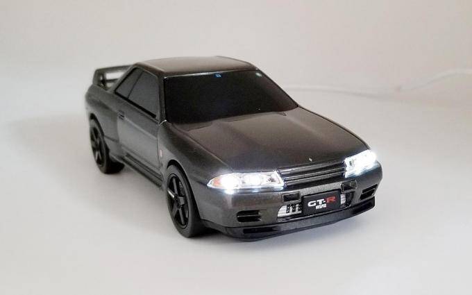 待望の第2弾はR32！　日産公認のスカイラインGT-R型モバイルバッテリーの新作が発売中