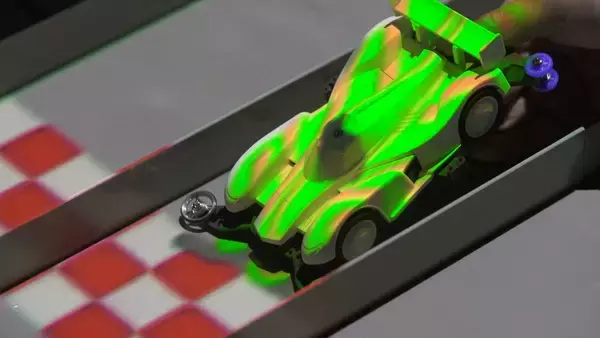 渋谷にサーキットが登場！　ソニーがクリエイティブな「新感覚レースアクティビティ」を実施