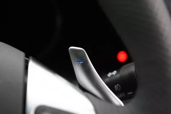 「【付いてなければクルマにあらず……ぐらい重要！】新車購入時に選ぶべき先進安全運転支援＆快適装備８選」の画像