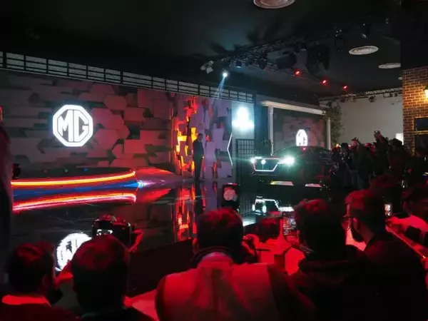 「新車販売不振のインドで勢いをなくす日系メーカーを尻目に中国メーカーが勢いを増すワケ」の画像