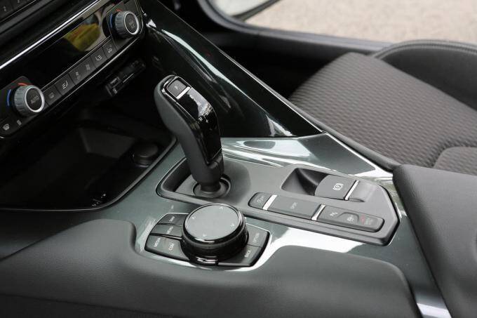 トヨタとBMWの共作「GRスープラ」！　カギも室内のアチコチもBMWのままな理由とは