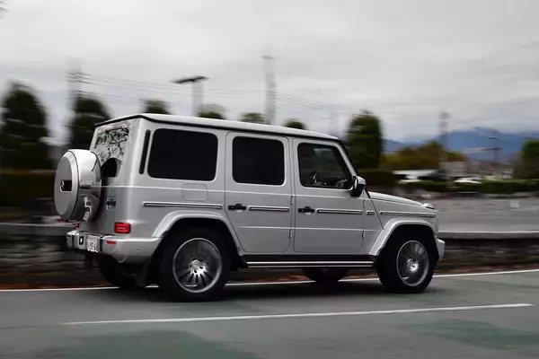 【試乗】悪路走破性と引き替えの実用性の低さとはオサラバ！　メルセデス・ベンツ「G350d」の圧倒的な走りと上質感
