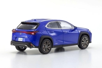 43分の1スケールでも細部まで忠実に再現！　京商からレクサスUXが５色をラインアップして発売