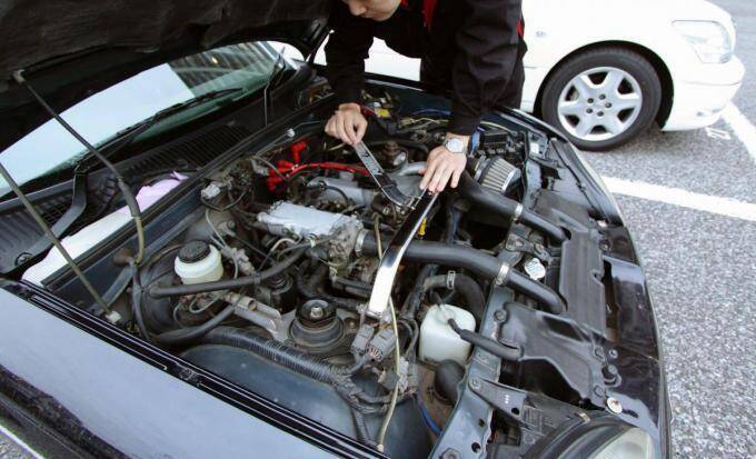 【すぐに壊れない？　安全面は大丈夫？？】10万円台の「買ってはいけない」中古車と「買っていい」個体の見分け方