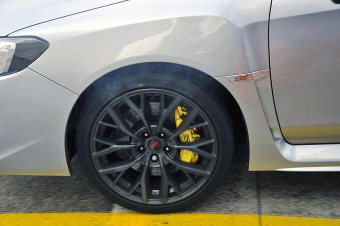 【ファミリーカーでも可能！】人生一度は経験すべきサーキット走行のススメ