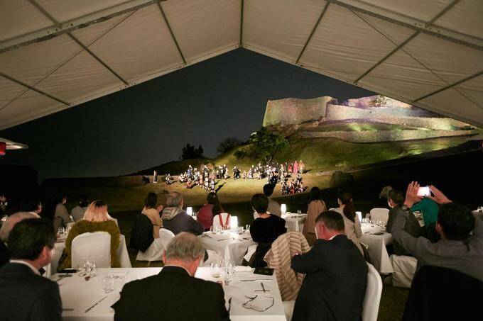 LEXUSで連れて行かれる幻のレストランとは！　クルマ好き女子が沖縄での非日常体験に感涙