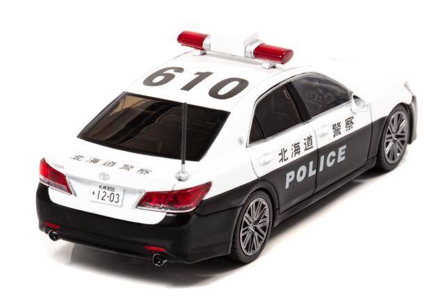 ヒコセブンからトヨタ クラウンの要人警護車 白黒パトカー２種が43分の1スケールで発売 年3月18日 エキサイトニュース