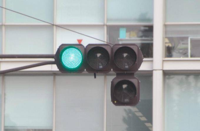 自動運転の進化や交通事故減少にも繋がる！　5G解禁で変わる自動車社会とは