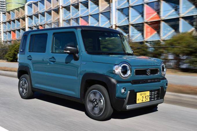 高すぎるいまどきの軽自動車！　普通車と同じ値段でも選ぶ価値はあるのか