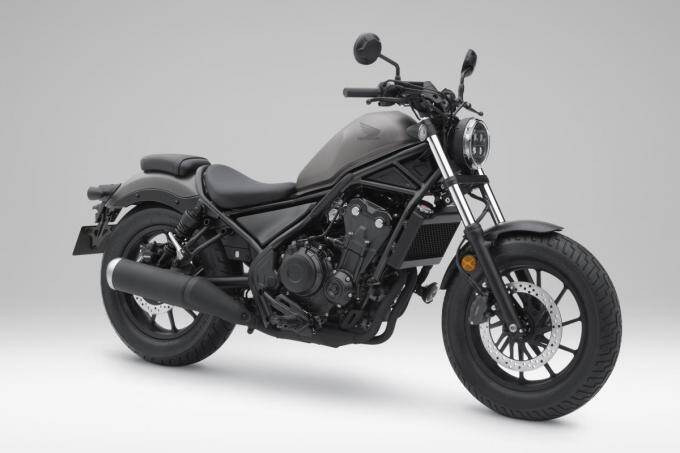 まさかのオンパレード！　バイクでは当たり前だがクルマ好きには驚くこと７つ