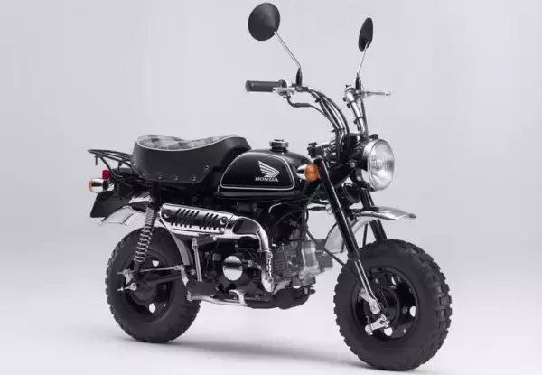 「まさかのオンパレード！　バイクでは当たり前だがクルマ好きには驚くこと７つ」の画像