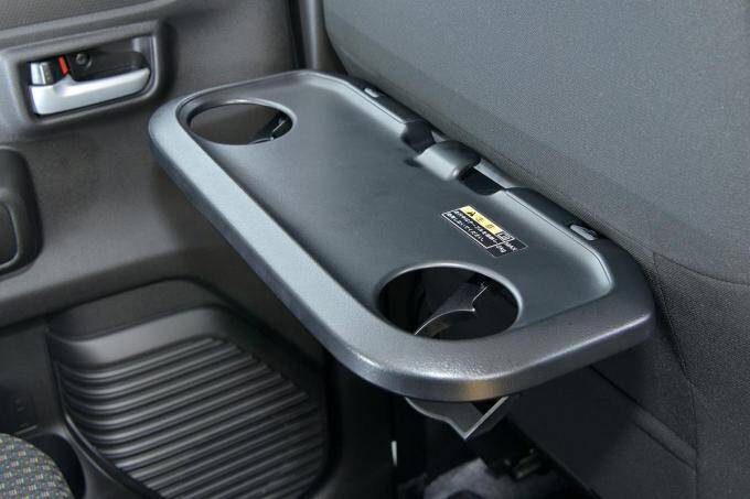 キープコンセプトに見えて大幅進化！　新型スズキ・ハスラーの内外装をチェック