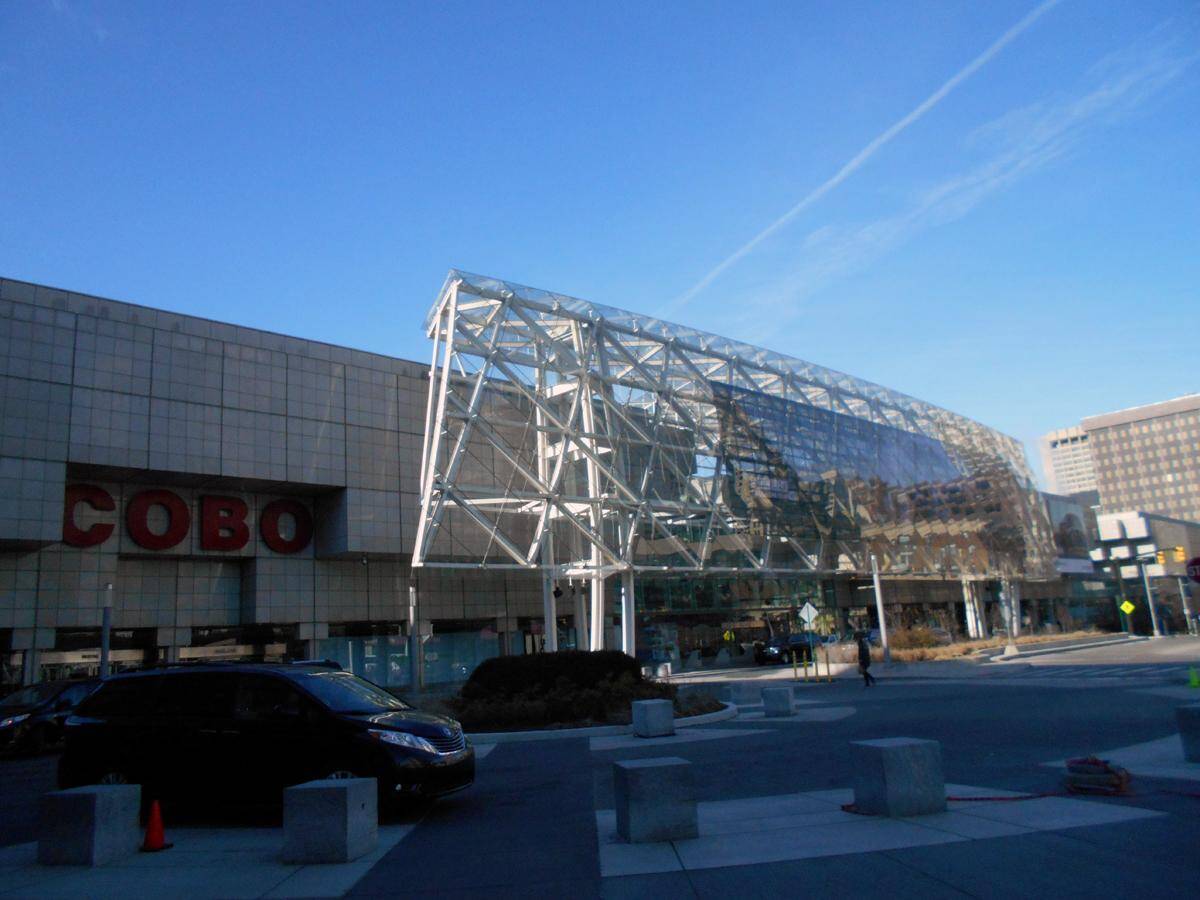 海外モーターショー会場が続々とコロナウイルス感染者の収容施設へ！　転用のない日本は海外から見ると異質