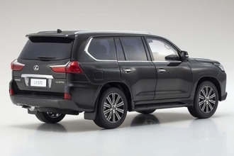 細部まで徹底した作り込みがスゴイ！　京商から18分の1スケール「レクサスLX」発売