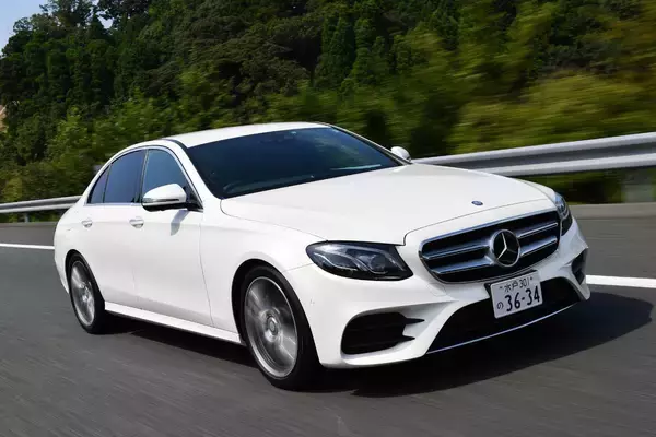 「時代に逆行！　絶滅寸前！　それでも小排気量ターボやHVじゃ味わえない大排気量エンジンの魅力」の画像