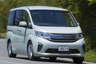 大きさにビビる必要なし！　家族で使うなら選ぶべき運転が苦手でも扱いやすいミニバン５選