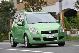 じつは裸足もキケン 車を運転するときに 履いてはいけない靴 とは 年5月6日 エキサイトニュース 2 3