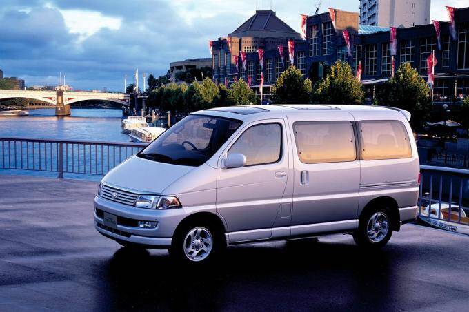 数多くのモデルが誕生！　トヨタ・グランエースへ続くトヨタが生み出したミニバンの歴史を辿る