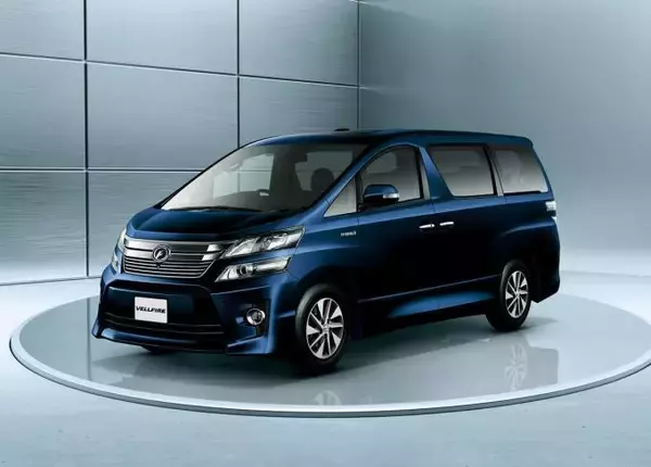 「数多くのモデルが誕生！　トヨタ・グランエースへ続くトヨタが生み出したミニバンの歴史を辿る」の画像