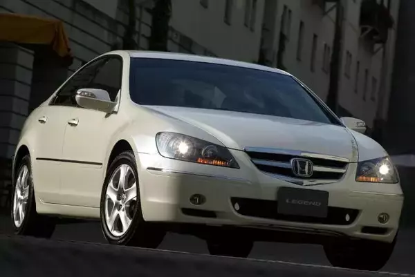 「280馬力規制があるからメーカーもファンも白熱！　1990年代の熱すぎるスポーツカー６台」の画像