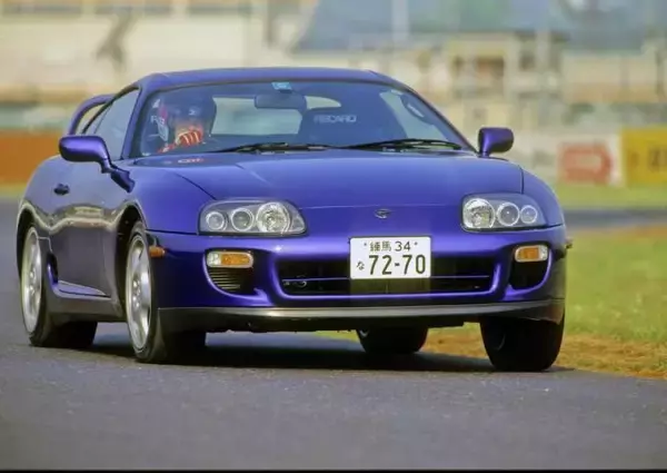 「280馬力規制があるからメーカーもファンも白熱！　1990年代の熱すぎるスポーツカー６台」の画像