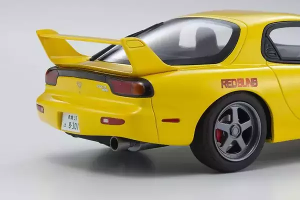 「京商から人気マンガ「頭文字D」に登場する高橋啓介FD3Sの18分の1スケールモデルが発売！」の画像