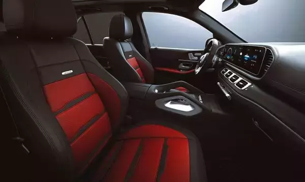 「メルセデスAMG GLE53 4MATIC＋登場！　直6ターボ＆電動スーパーチャージャーで435馬力を発揮」の画像