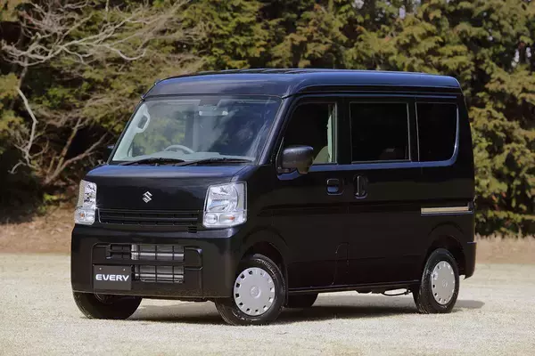 「いま軽トラ・軽1BOXが熱い！　商用車を乗用で乗るメリットとブーム到来の理由」の画像