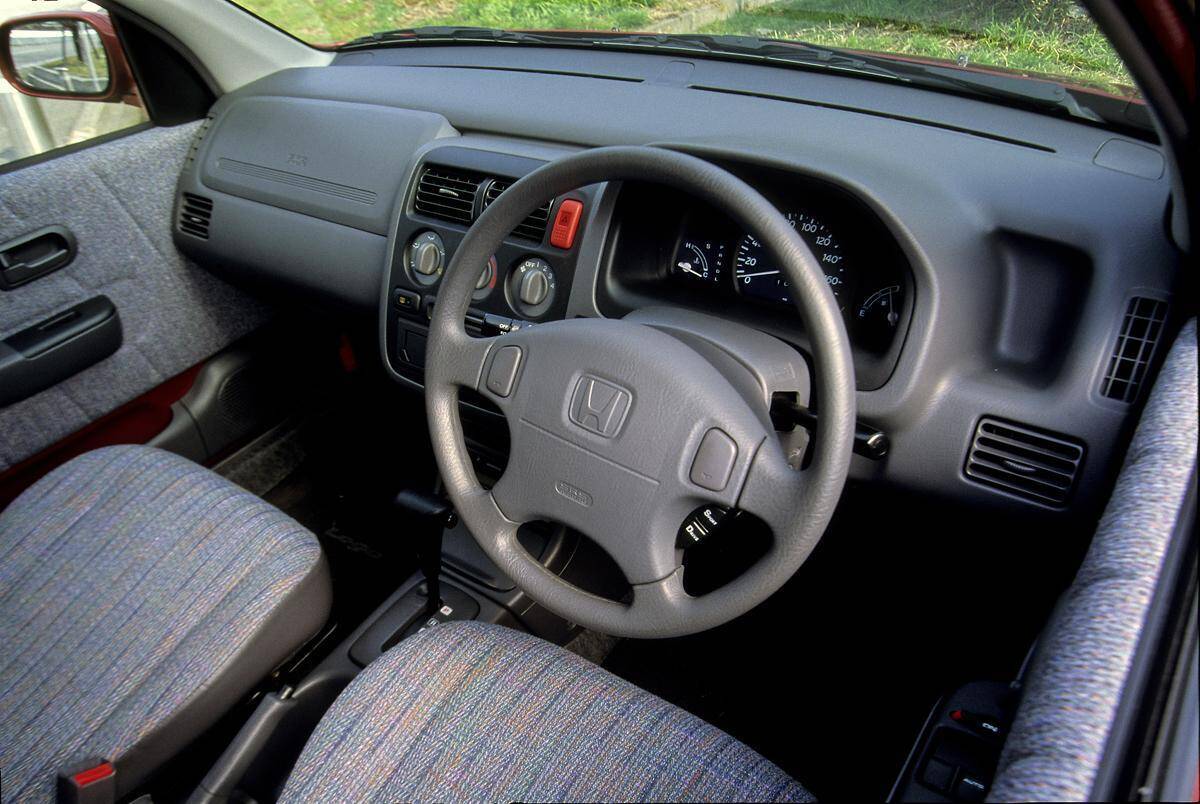 CVTの夜明けを担った意欲作！　なのに１代限りで消滅した残念なクルマ４選