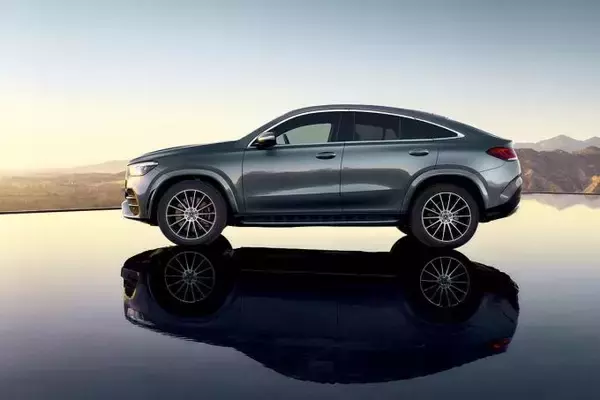 「新型メルセデス・ベンツGLEクーペ誕生　ラグジュアリーとスポーティを高次元で融合したSUV」の画像
