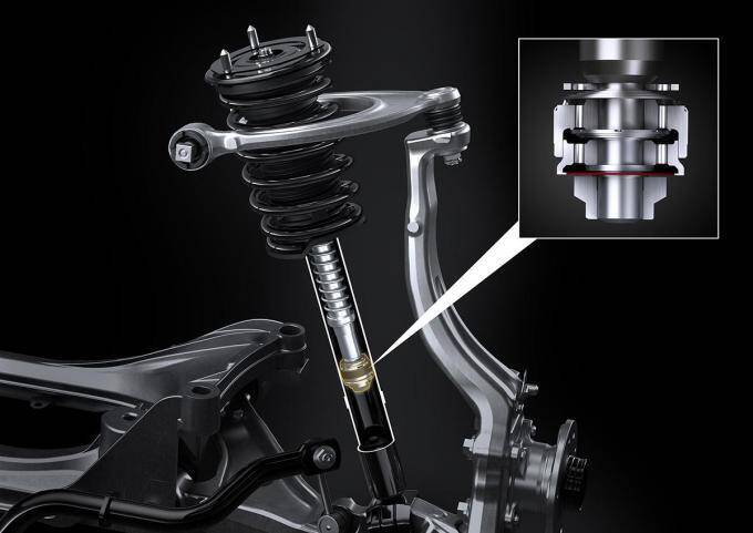 新型レクサスISが世界初公開！　見た目はもちろん運動性能も大幅に向上し2020年秋ごろ日本市場へ投入