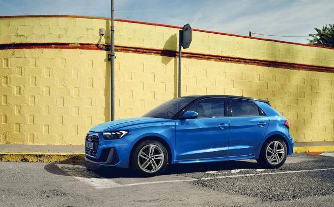 アウディA1スポーツバックに軽快さと実用燃費を両立した１Lターボ搭載グレードをラインアップに追加