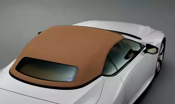 「レクサスLC待望のコンバーチブルが登場！　内外装色にこだわった特別仕様車も60台限定で発売」の画像